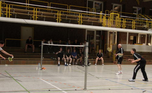 Badminton in der Osterwicker Zweifachhalle