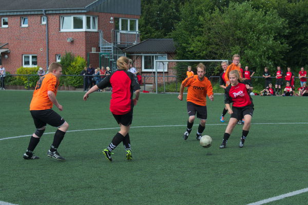 Spiel um Platz Drei mit fairen Zweikämpfen