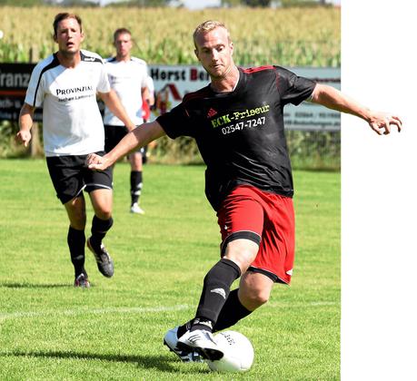 Der Torjäger soll in der Bezirksliga für wichtige Treffer sorgen: Niklas Segbers Foto AZ