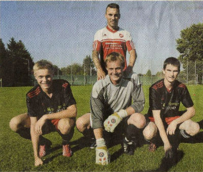 Der Trainer, zwei Youngster und ein Comebacker: Engin Yavuzaslan (oben) mit (unten von links) Jan Kröger, Hubertus Wolbeck und Hannes Grams.